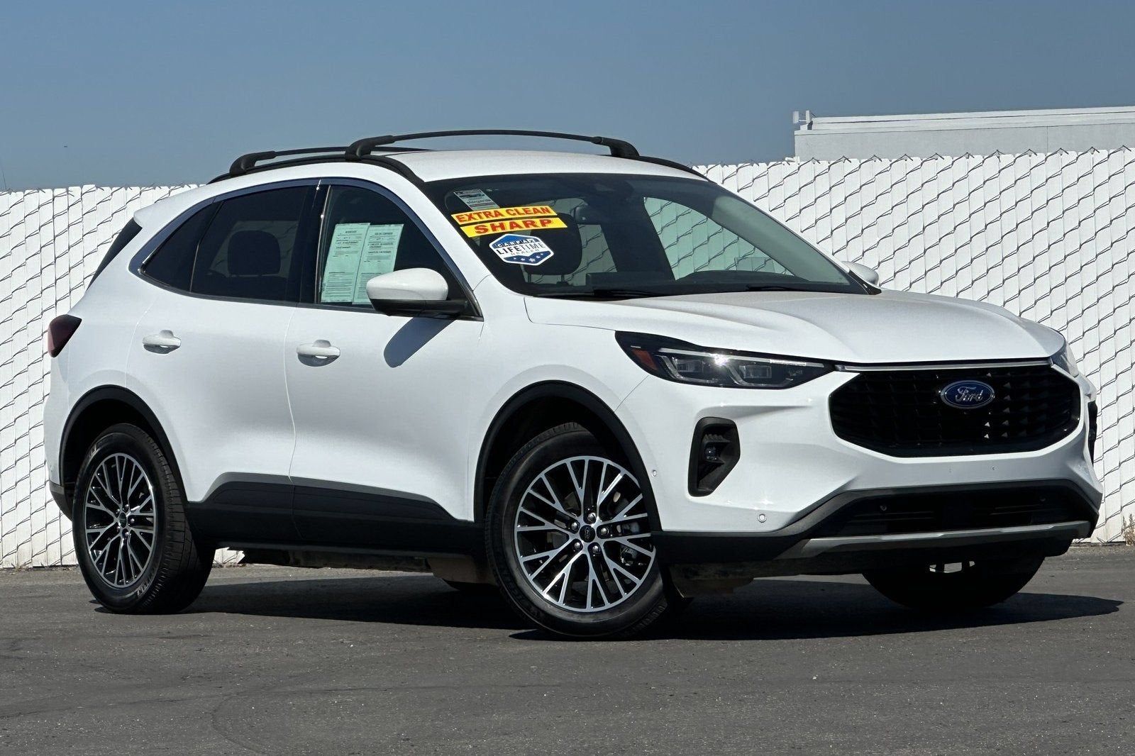 2023 Ford Escape — side profile view