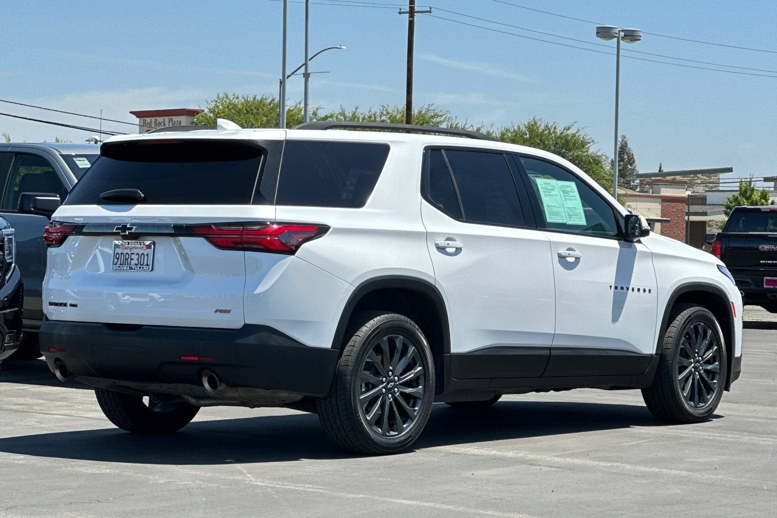 2023 Chevrolet Traverse — interior view
