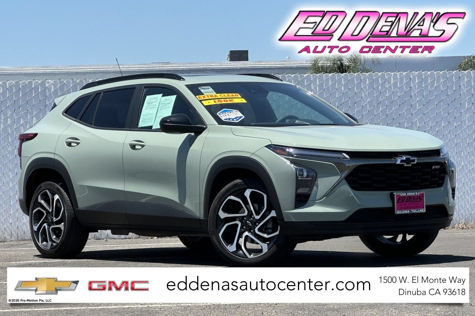 2024 Chevrolet Trax 2RS in Cacti Green — front three-quarter view