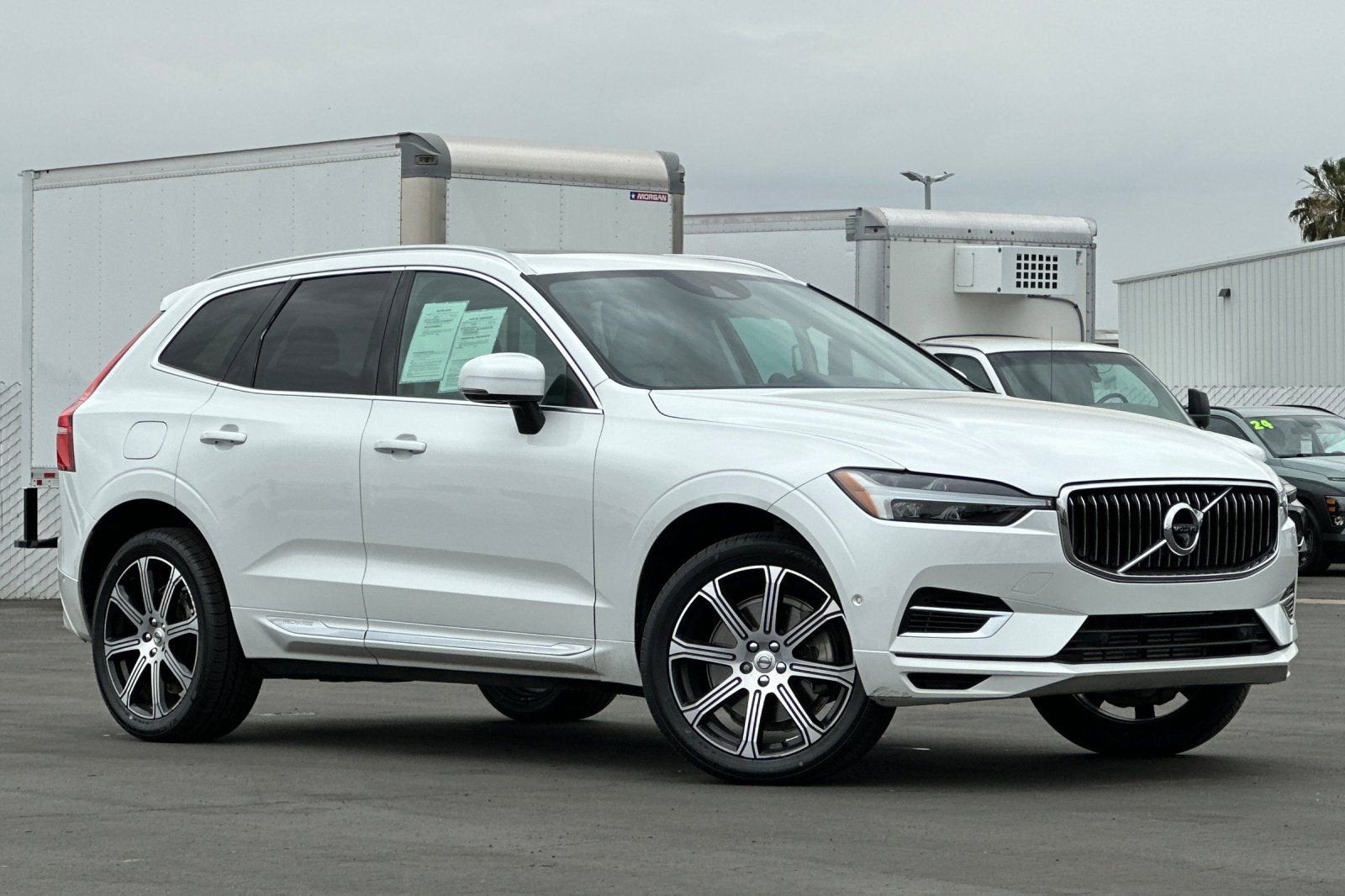 2021 Volvo XC60 — side profile view